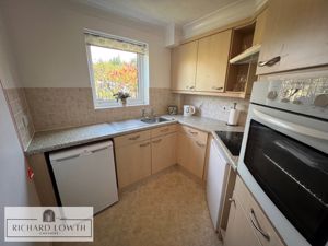 Kitchen- click for photo gallery